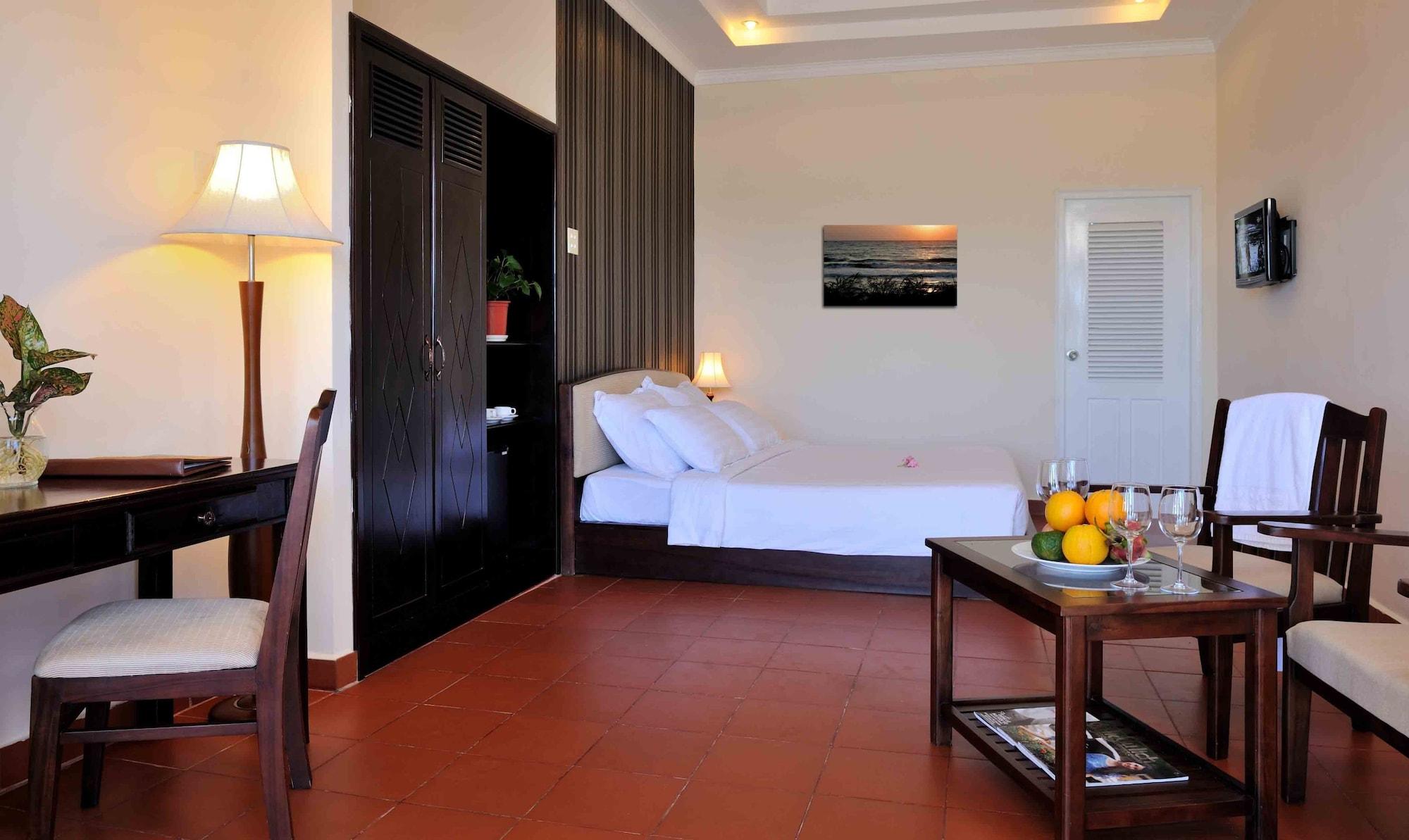 Muine Century Beach Resort & Spa Mui Ne Exterior photo